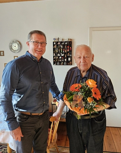 Gratulation zum 90. Geburtstag © Amt Stavenhagen