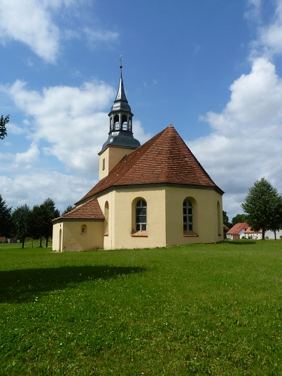 Kirche Schwandt © Amt Stavenhagen
